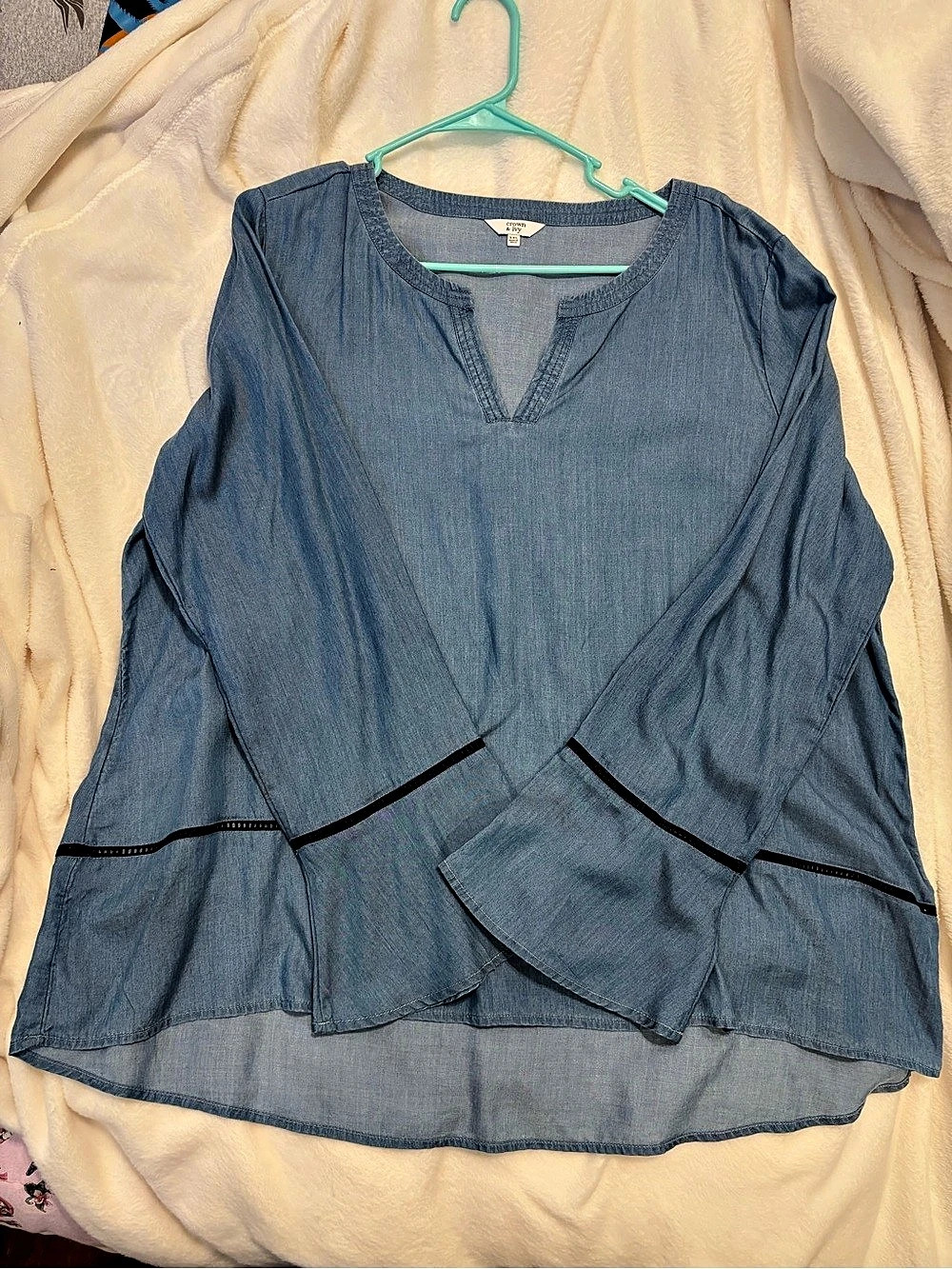 Crown & Ivy Blue Tunic Top Size XXL
